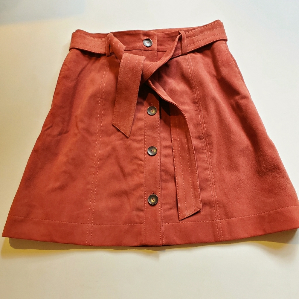 Joie coral suede skirt size 6 new with tags